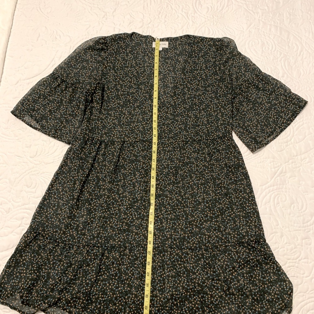 Park and fifth oversize v-neck dress - Picture 5 of 9